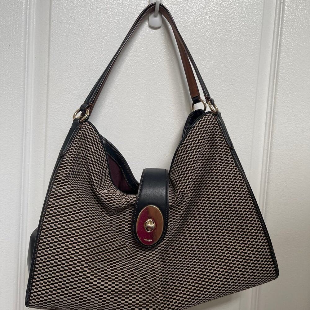 vintage Coach Carlyle Madison black and beige shoulder bag
